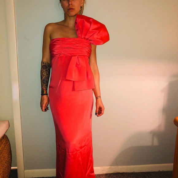 Ball Gown - Picture 2 of 3